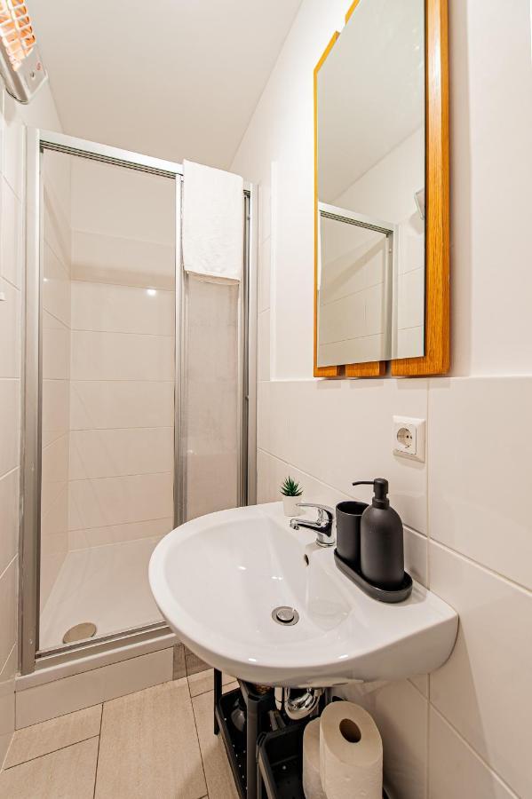 My City Apartment- Vienna Jungle Room Eksteriør bilde